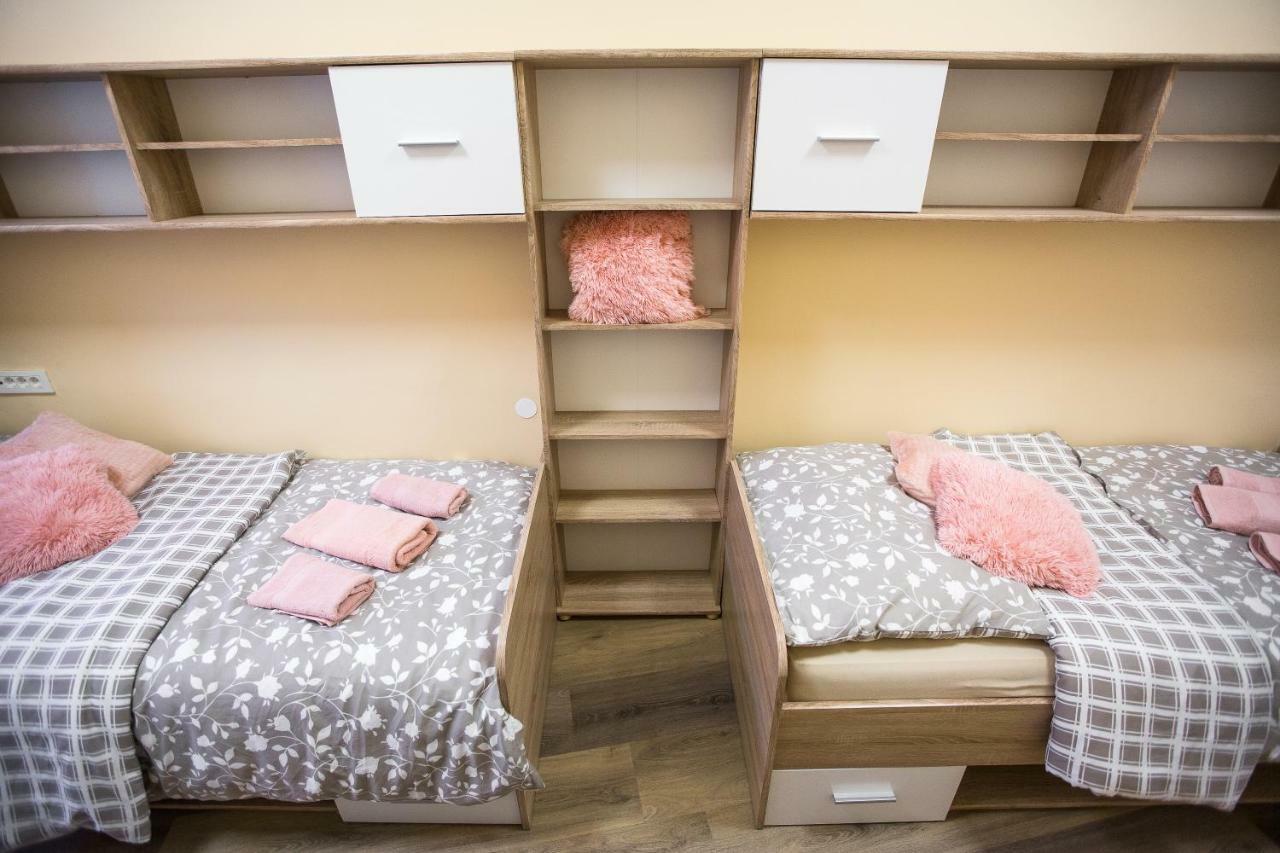 Minidorm Rooms In Heart Of City Center Marburg Exterior foto