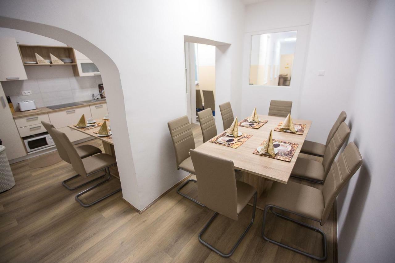 Minidorm Rooms In Heart Of City Center Marburg Exterior foto