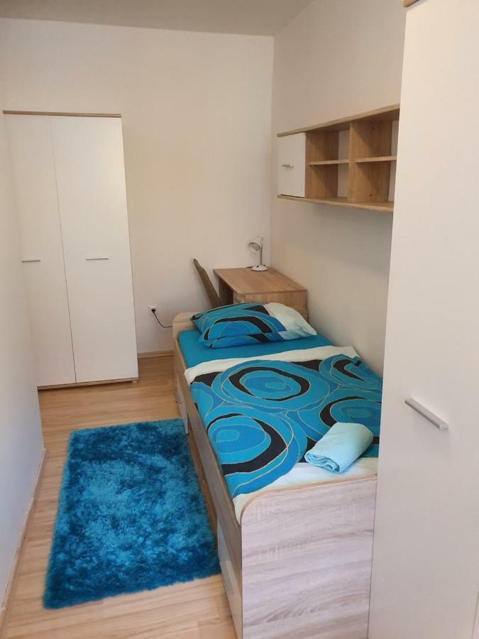 Minidorm Rooms In Heart Of City Center Marburg Exterior foto